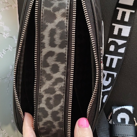 NWT Karl Lagerfeld Crossbody Bag - Picture 9 of 9